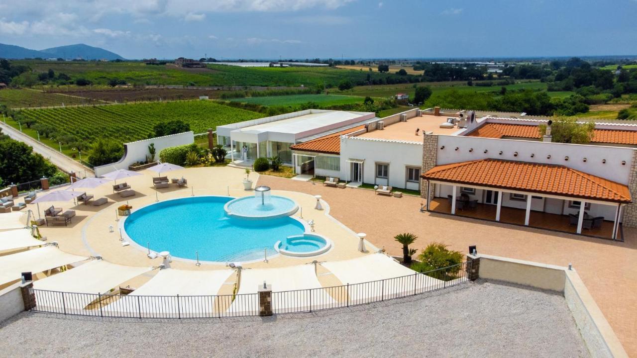 Tenuta Amalthea Villa Sessa Aurunca Exterior photo